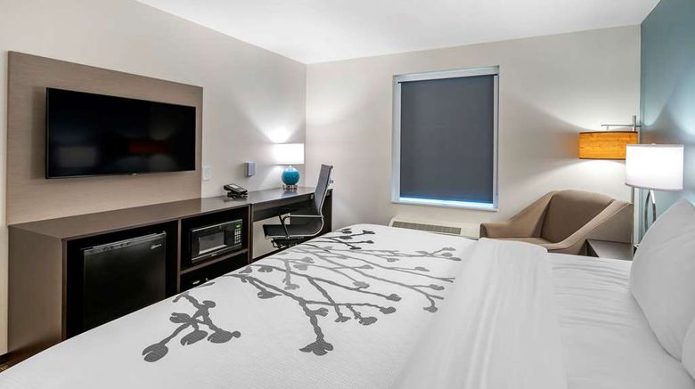 <b>Sleep Inn Georgetown Room</b>. Images powered by <a href="https://iceportal.shijigroup.com/" title="IcePortal" target="_blank">IcePortal</a>.