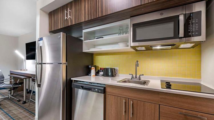 MainStay Suites Georgetown Room
