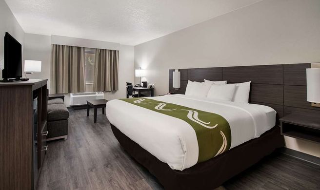 Quality Inn & Suites Wilsonville Room