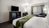 <b>Quality Inn & Suites Wilsonville Room</b>. Images powered by <a href="https://iceportal.shijigroup.com/" title="IcePortal" target="_blank">IcePortal</a>.
