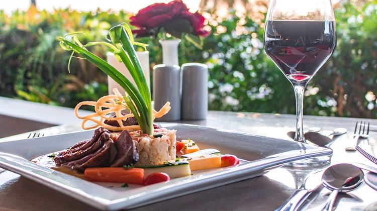Southern Palms Beach Club & Resort Restaurant