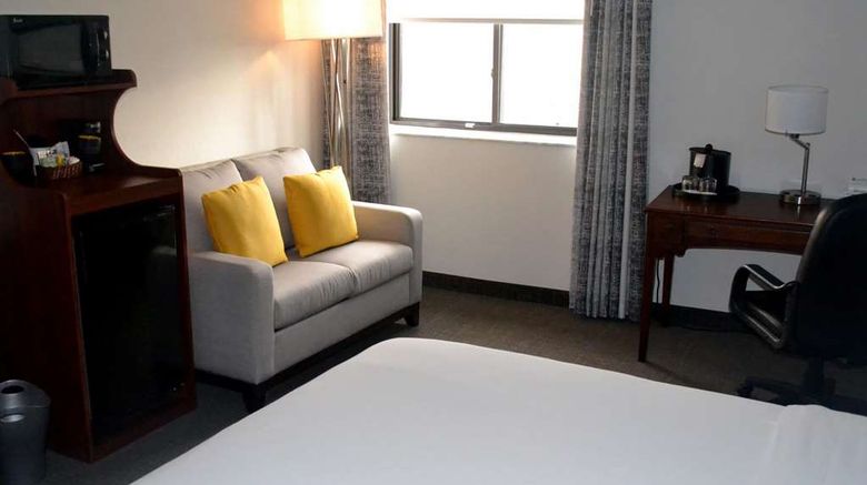<b>The Kensington Hotel Room</b>. Images powered by <a href="https://iceportal.shijigroup.com/" title="IcePortal" target="_blank">IcePortal</a>.