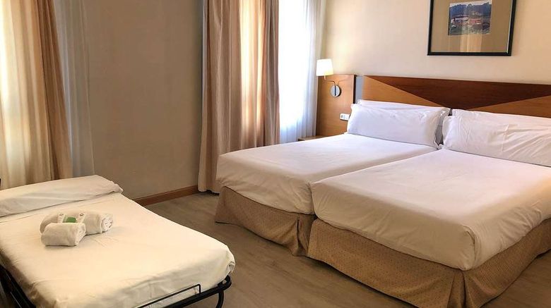 <b>Hotel OCA Villa De Aviles Room</b>. Images powered by <a href="https://iceportal.shijigroup.com/" title="IcePortal" target="_blank">IcePortal</a>.