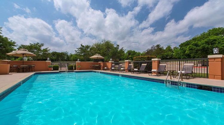 Sonesta Select Austin North Pool