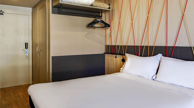 <b>Ibis Styles Porto Alegre Moinhos Room</b>. Images powered by <a href="https://iceportal.shijigroup.com/" title="IcePortal" target="_blank">IcePortal</a>.