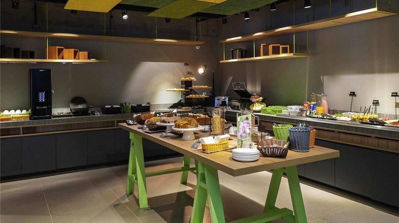 <b>Ibis Styles Porto Alegre Moinhos Restaurant</b>. Images powered by <a href="https://iceportal.shijigroup.com/" title="IcePortal" target="_blank">IcePortal</a>.