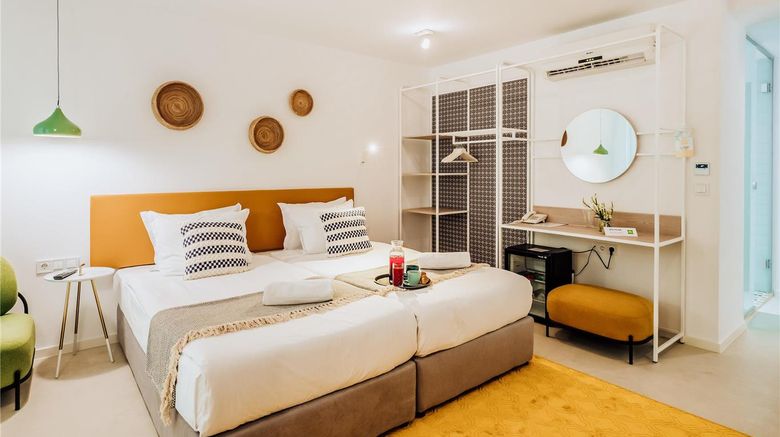 <b>ibis Styles Golden Sands Roomer Hotel Room</b>. Images powered by <a href="https://iceportal.shijigroup.com/" title="IcePortal" target="_blank">IcePortal</a>.