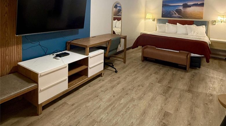 <b>Rodeway Inn Suite</b>. Images powered by <a href="https://iceportal.shijigroup.com/" title="IcePortal" target="_blank">IcePortal</a>.