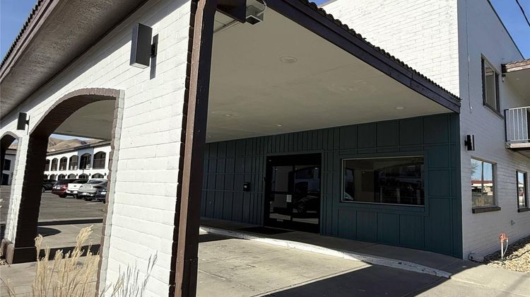 Rodeway Inn Exterior