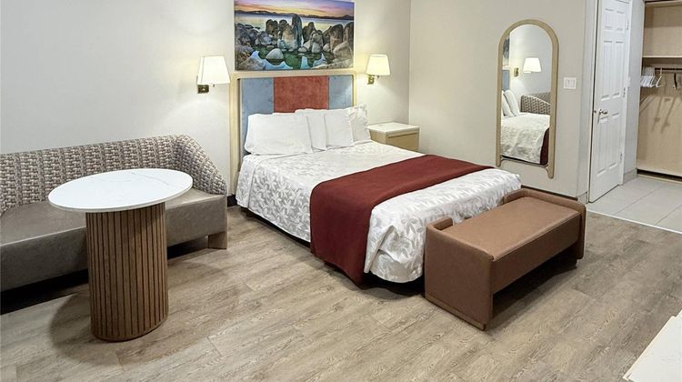 Rodeway Inn Room