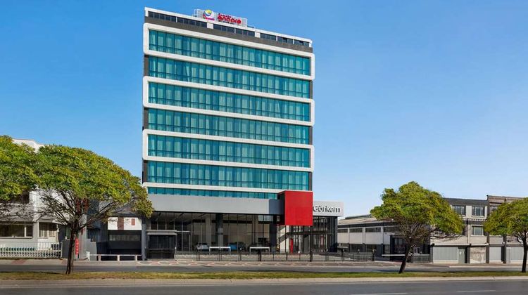 Ramada Encore Wyndham Istanbul Avcilar Exterior