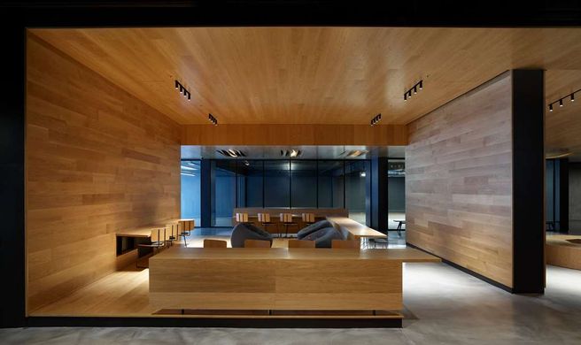 BEI San Francisco, Trademark Collection Lobby