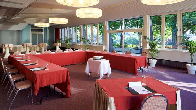 Parc Plaza Hotel Meeting