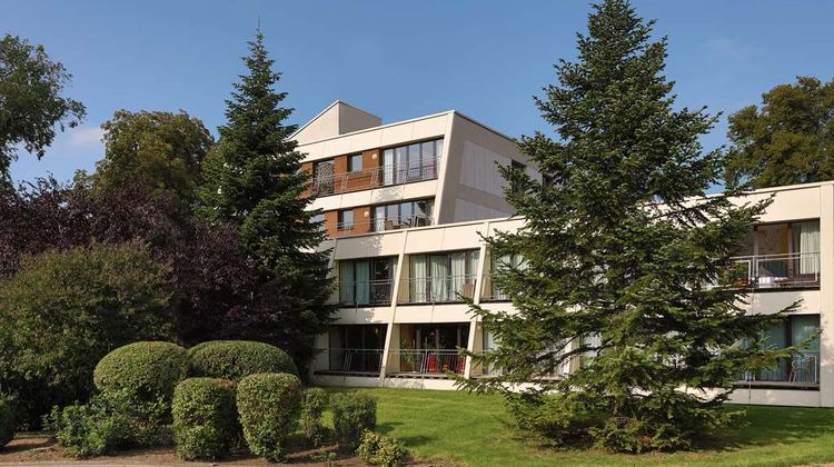 Parc Plaza Hotel Exterior