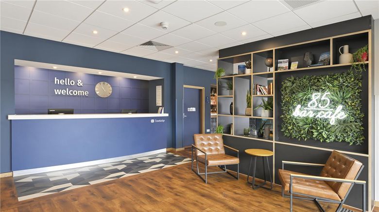 <b>Travelodge Bristol Emersons Green Lobby</b>. Images powered by <a href="https://iceportal.shijigroup.com/" title="IcePortal" target="_blank">IcePortal</a>.