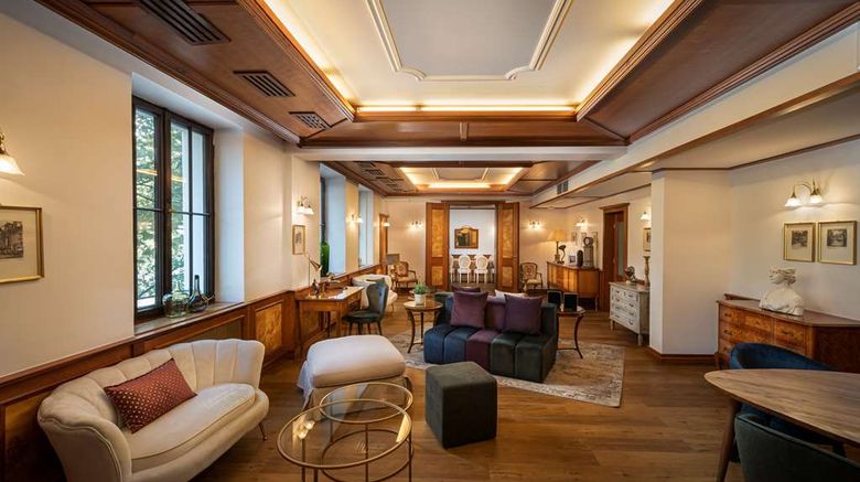 <b>Maison Viktoria by DesignCity Hotels Lobby</b>. Images powered by <a href="https://iceportal.shijigroup.com/" title="IcePortal" target="_blank">IcePortal</a>.