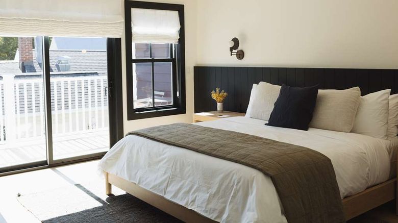 <b>Five Gables Inn & Spa Room</b>. Images powered by <a href="https://iceportal.shijigroup.com/" title="IcePortal" target="_blank">IcePortal</a>.