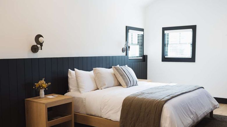 <b>Five Gables Inn & Spa Room</b>. Images powered by <a href="https://iceportal.shijigroup.com/" title="IcePortal" target="_blank">IcePortal</a>.