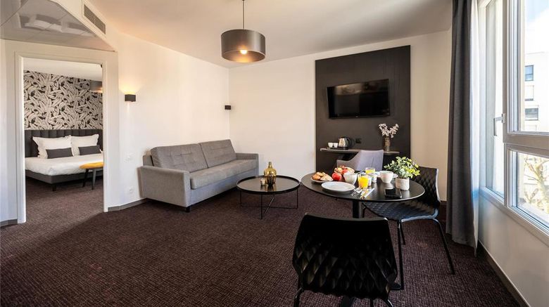 <b>Appart Hotel Velizy Europe Room</b>. Images powered by <a href="https://iceportal.shijigroup.com/" title="IcePortal" target="_blank">IcePortal</a>.
