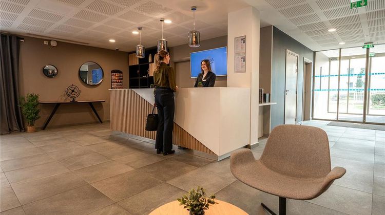Appart Hotel Velizy Europe Lobby