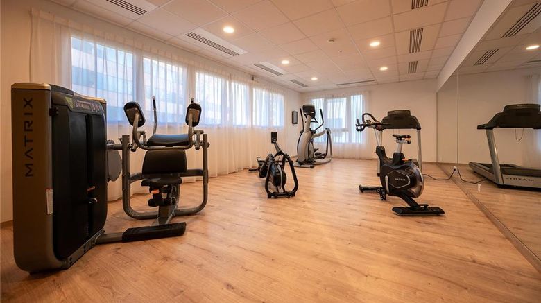 <b>Appart Hotel Velizy Europe Spa</b>. Images powered by <a href="https://iceportal.shijigroup.com/" title="IcePortal" target="_blank">IcePortal</a>.