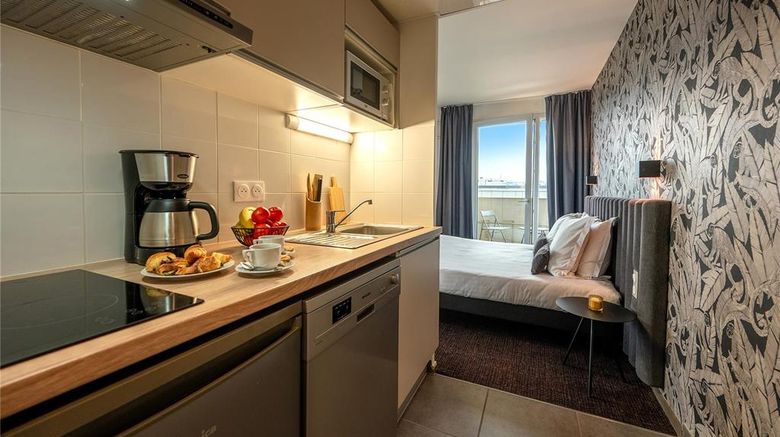 <b>Appart Hotel Velizy Europe Room</b>. Images powered by <a href="https://iceportal.shijigroup.com/" title="IcePortal" target="_blank">IcePortal</a>.