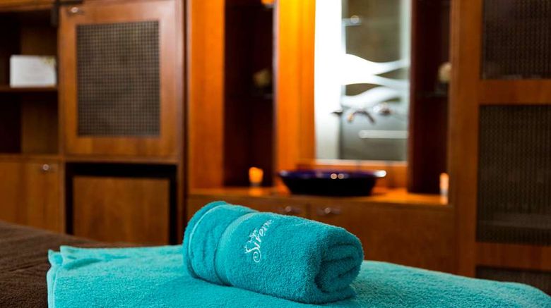 <b>The Royal Yacht Spa</b>. Images powered by <a href="https://iceportal.shijigroup.com/" title="IcePortal" target="_blank">IcePortal</a>.