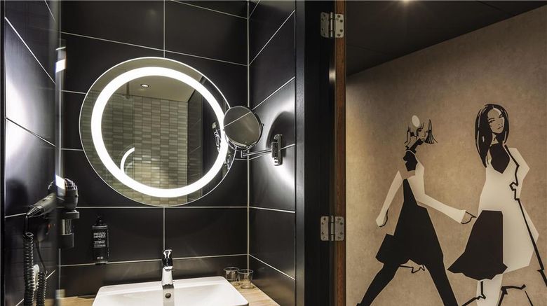 <b>Ibis Styles Arnhem Centre Hotel Room</b>. Images powered by <a href="https://iceportal.shijigroup.com/" title="IcePortal" target="_blank">IcePortal</a>.