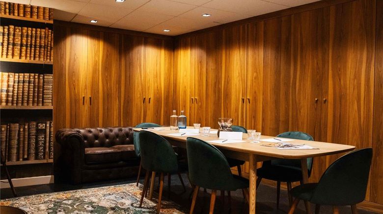 <b>Mercure Bordeaux Gare Atlantic Meeting</b>. Images powered by <a href="https://iceportal.shijigroup.com/" title="IcePortal" target="_blank">IcePortal</a>.