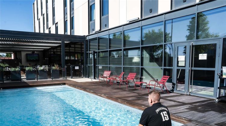 Ibis Styles Castelnaudary Pool