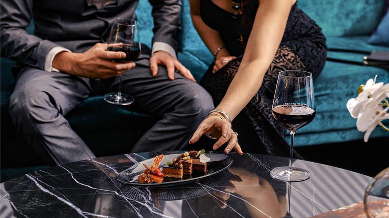 <b>Moevenpick Hotel Melbourne On Spencer Suite</b>. Images powered by <a href="https://iceportal.shijigroup.com/" title="IcePortal" target="_blank">IcePortal</a>.