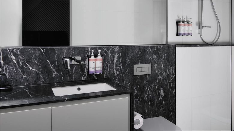 <b>Moevenpick Hotel Melbourne On Spencer Room</b>. Images powered by <a href="https://iceportal.shijigroup.com/" title="IcePortal" target="_blank">IcePortal</a>.