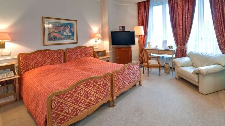<b>Grand Hotel Cravat Room</b>. Images powered by <a href="https://iceportal.shijigroup.com/" title="IcePortal" target="_blank">IcePortal</a>.