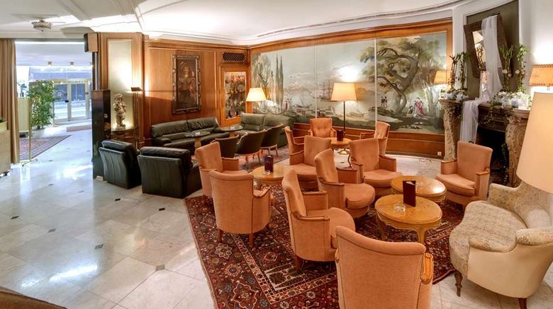 <b>Grand Hotel Cravat Restaurant</b>. Images powered by <a href="https://iceportal.shijigroup.com/" title="IcePortal" target="_blank">IcePortal</a>.