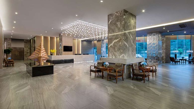 <b>Ramada by Wyndham Huizhou Xunliao Bay Lobby</b>. Images powered by <a href="https://iceportal.shijigroup.com/" title="IcePortal" target="_blank">IcePortal</a>.