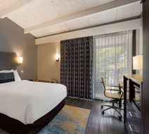 The Hub, BW Signature Collection Room