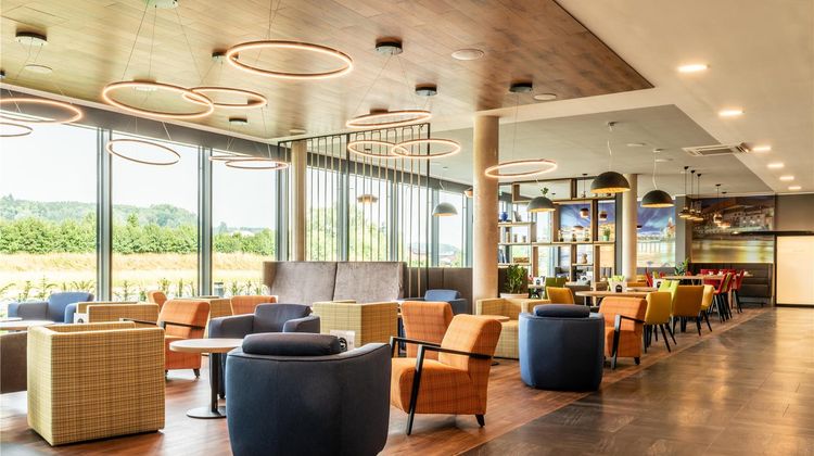 Aiden by Best Western @ Stadtgut Hotel Lobby