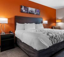 Sleep Inn and Suites Lancaster Room