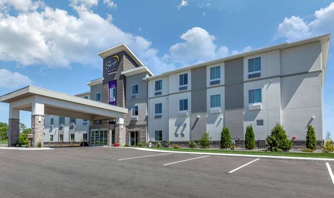 Sleep Inn and Suites Lancaster Exterior