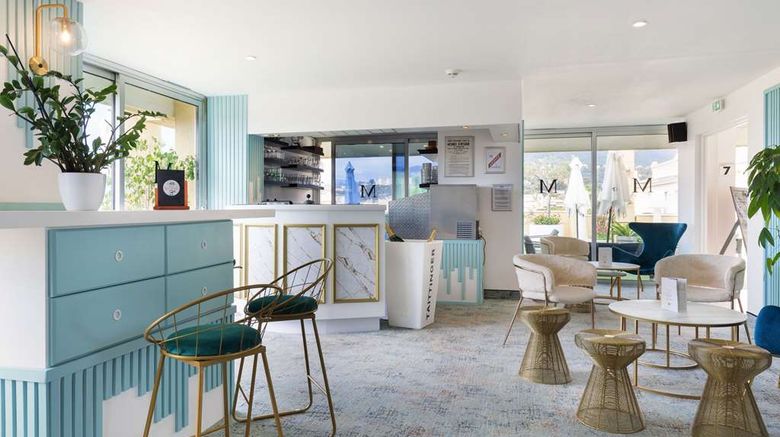 <b>Best Western Hotel Mediterranee Menton Restaurant</b>. Images powered by <a href="https://iceportal.shijigroup.com/" title="IcePortal" target="_blank">IcePortal</a>.