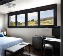 Iriarte Jauregia Hotel Room