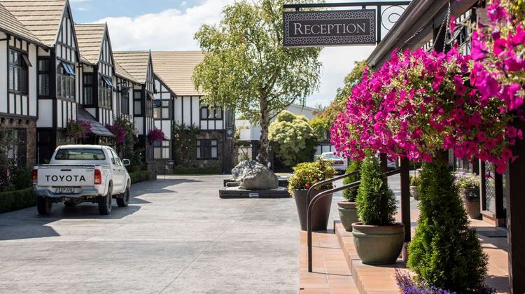 Heartland Hotel Cotswold Exterior