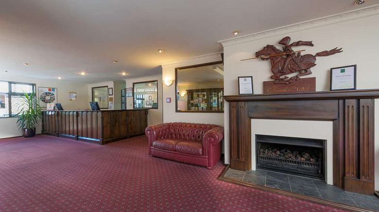 <b>Heartland Hotel Cotswold Lobby</b>. Images powered by <a href="https://iceportal.shijigroup.com/" title="IcePortal" target="_blank">IcePortal</a>.