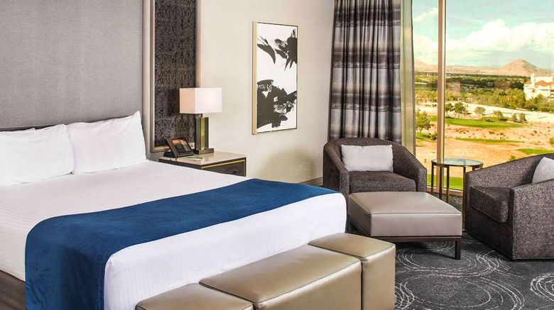 <b>Suncoast Hotel & Casino Room</b>. Images powered by <a href="https://iceportal.shijigroup.com/" title="IcePortal" target="_blank">IcePortal</a>.