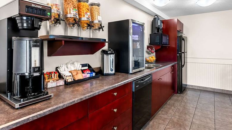<b>SureStay by Best Western Bassano Restaurant</b>. Images powered by <a href="https://iceportal.shijigroup.com/" title="IcePortal" target="_blank">IcePortal</a>.
