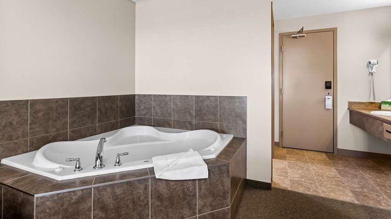 <b>SureStay by Best Western Bassano Suite</b>. Images powered by <a href="https://iceportal.shijigroup.com/" title="IcePortal" target="_blank">IcePortal</a>.