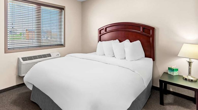 <b>SureStay by Best Western Bassano Suite</b>. Images powered by <a href="https://iceportal.shijigroup.com/" title="IcePortal" target="_blank">IcePortal</a>.