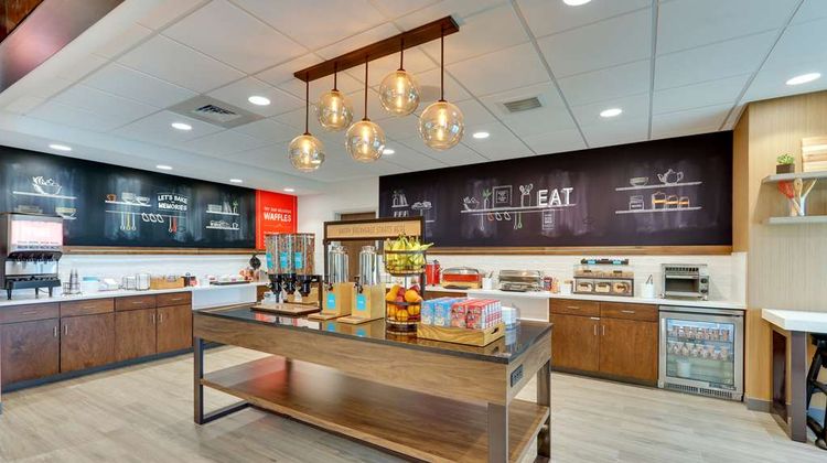 Hampton Inn Lebanon Restaurant