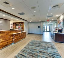Hampton Inn Lebanon Lobby