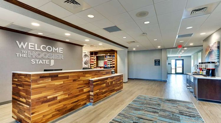 Hampton Inn Lebanon Lobby